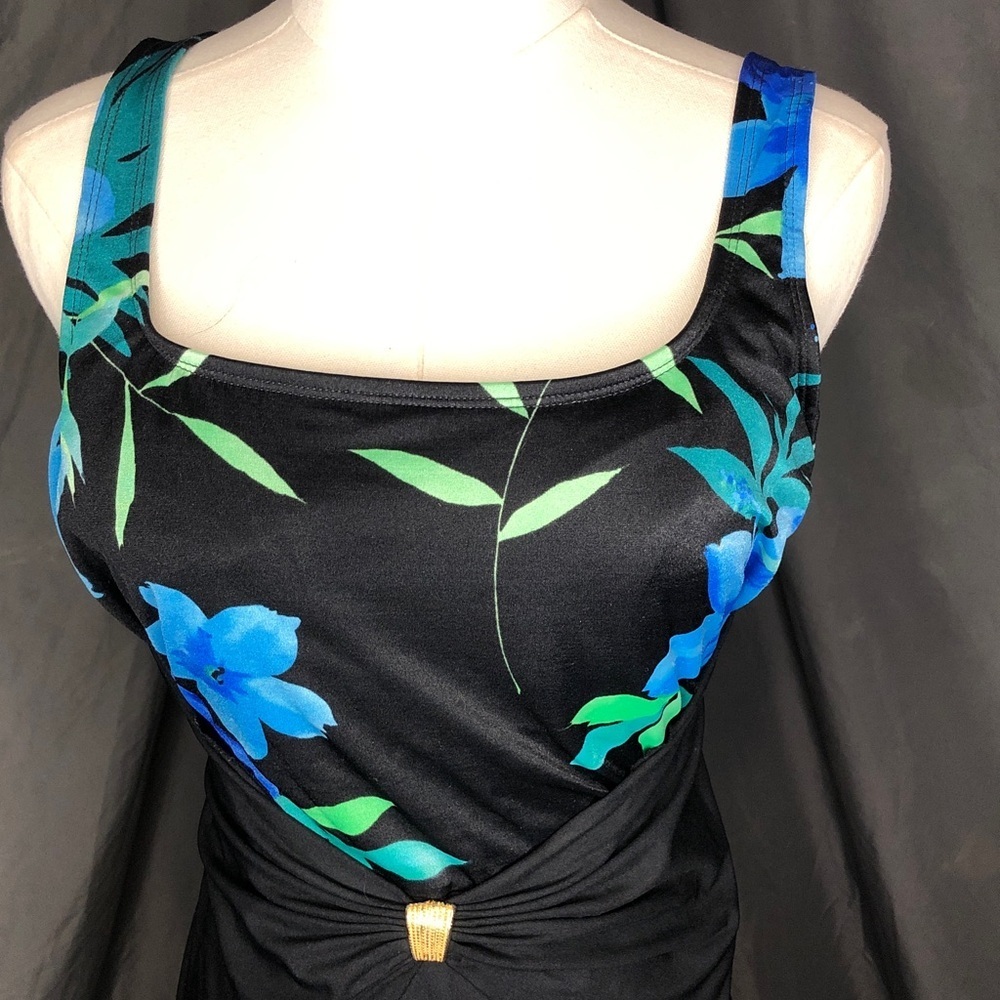 Swimsuit Allure Black and Blue - Picture 9 of 11